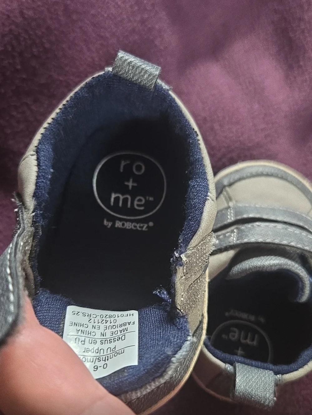 Ro + Me by Robeez Gray Two-Tone Canvas Sneakers | Size 1 (0-6M)